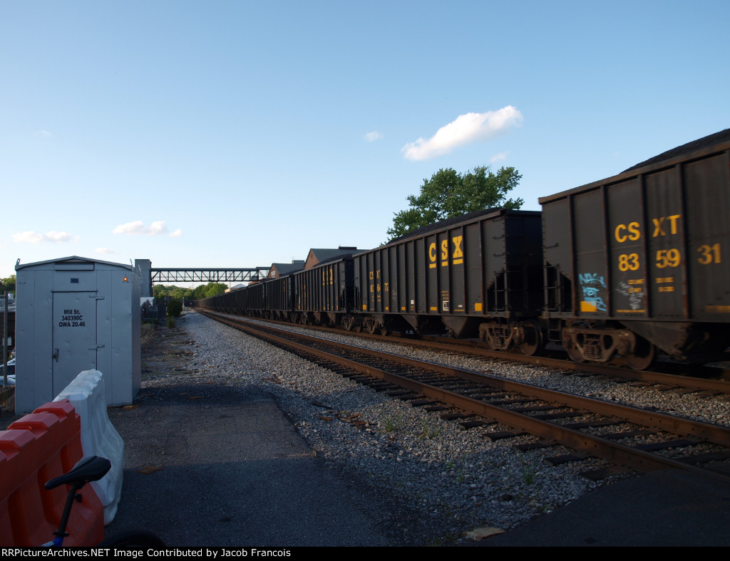 CSXT 836472